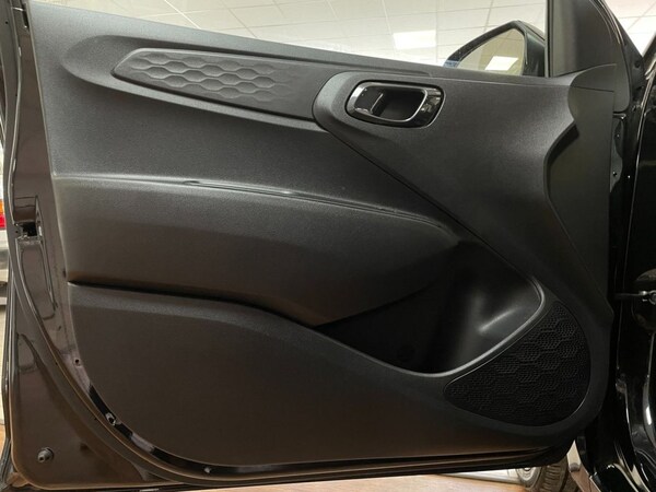 Used Hyundai i10 2021 for sale - 76162790: Photo 41