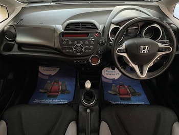 Used Honda Jazz 2014 for sale - 75653808: Photo