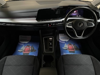 Used Volkswagen Golf 2023 for sale - 76724377: Photo