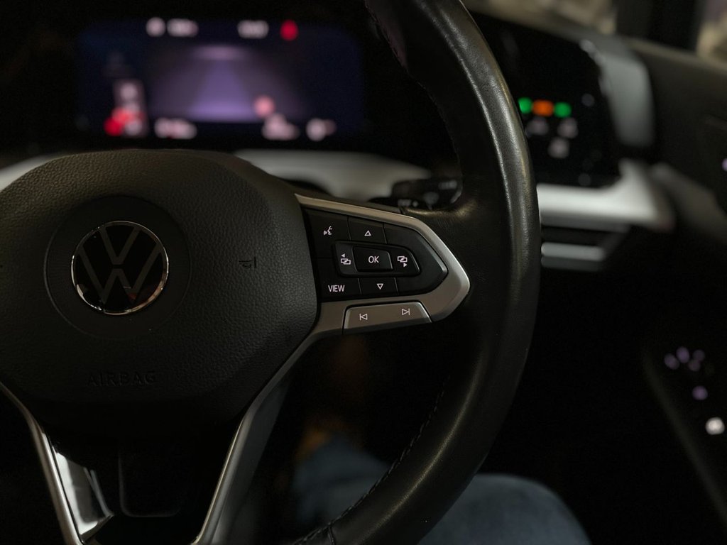 Used Volkswagen Golf 2023 for sale - 76724377: Photo 32