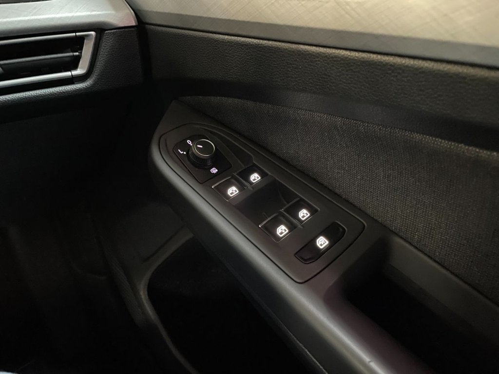 Used Volkswagen Golf 2023 for sale - 76724377: Photo 33