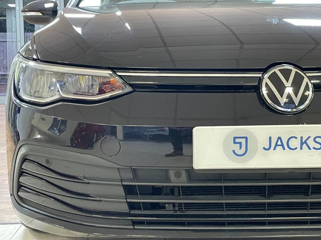 Used Volkswagen Golf 2023 for sale - 76724377: Photo 6