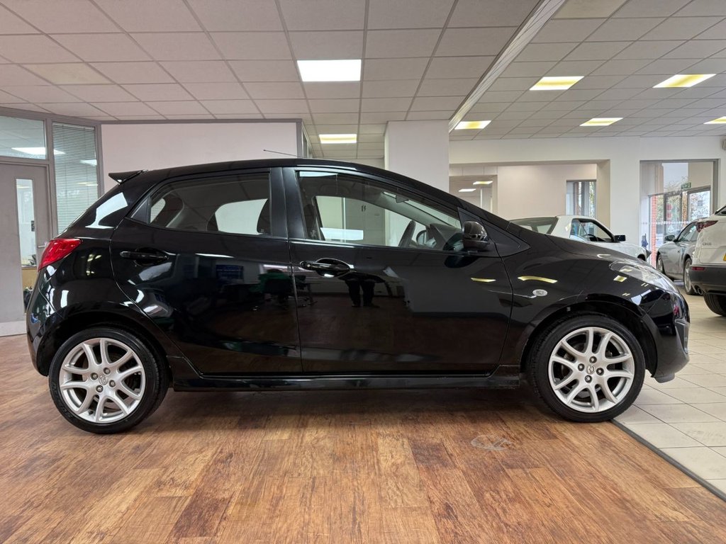 Used Mazda Mazda2 2011 for sale - 76927622: Photo 13