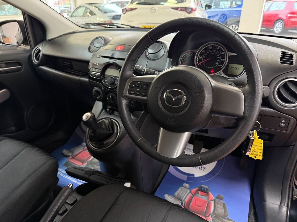 Used Mazda Mazda2 2011 for sale - 76927622: Photo 16