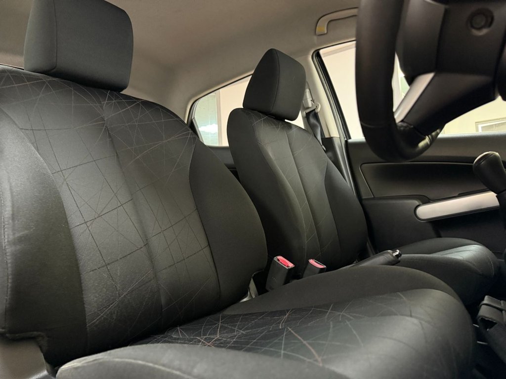 Used Mazda Mazda2 2011 for sale - 76927622: Photo 17