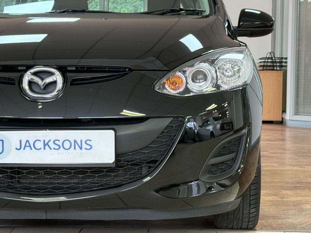 Used Mazda Mazda2 2011 for sale - 76927622: Photo 7