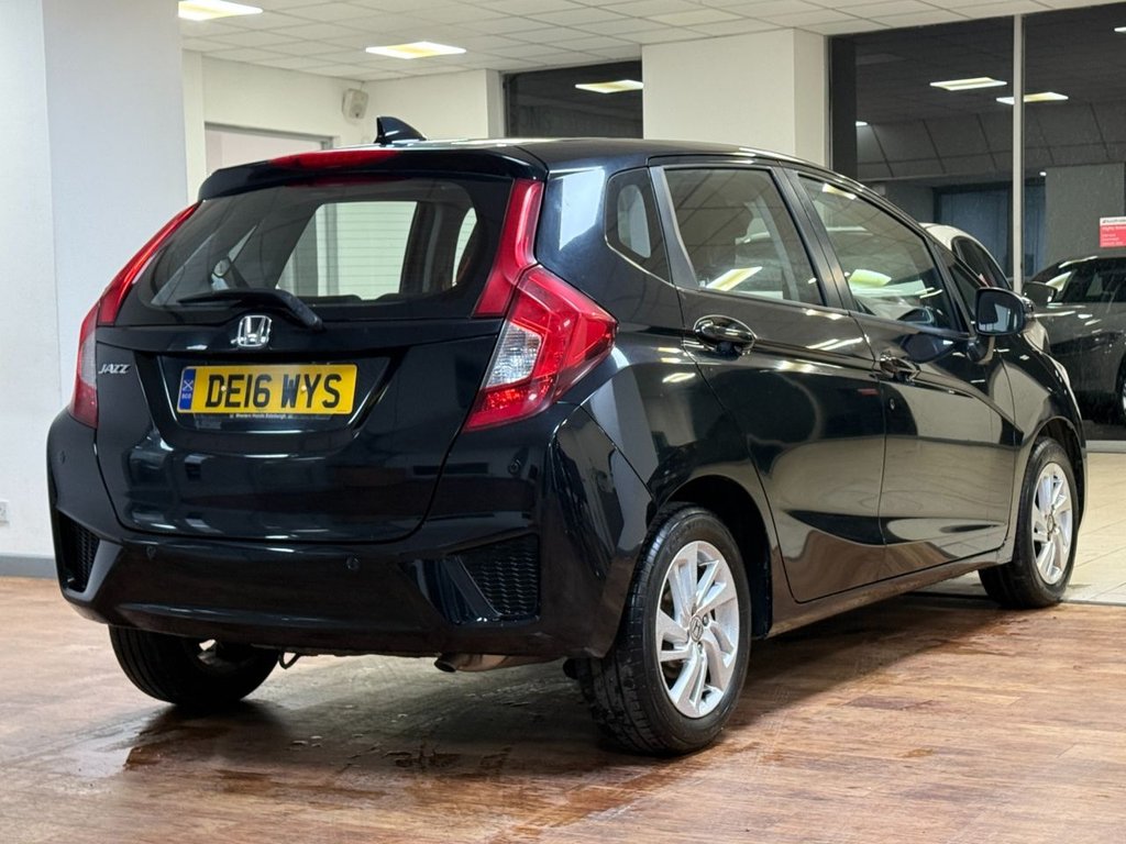 Used Honda Jazz 2016 for sale - 76855174: Photo 12