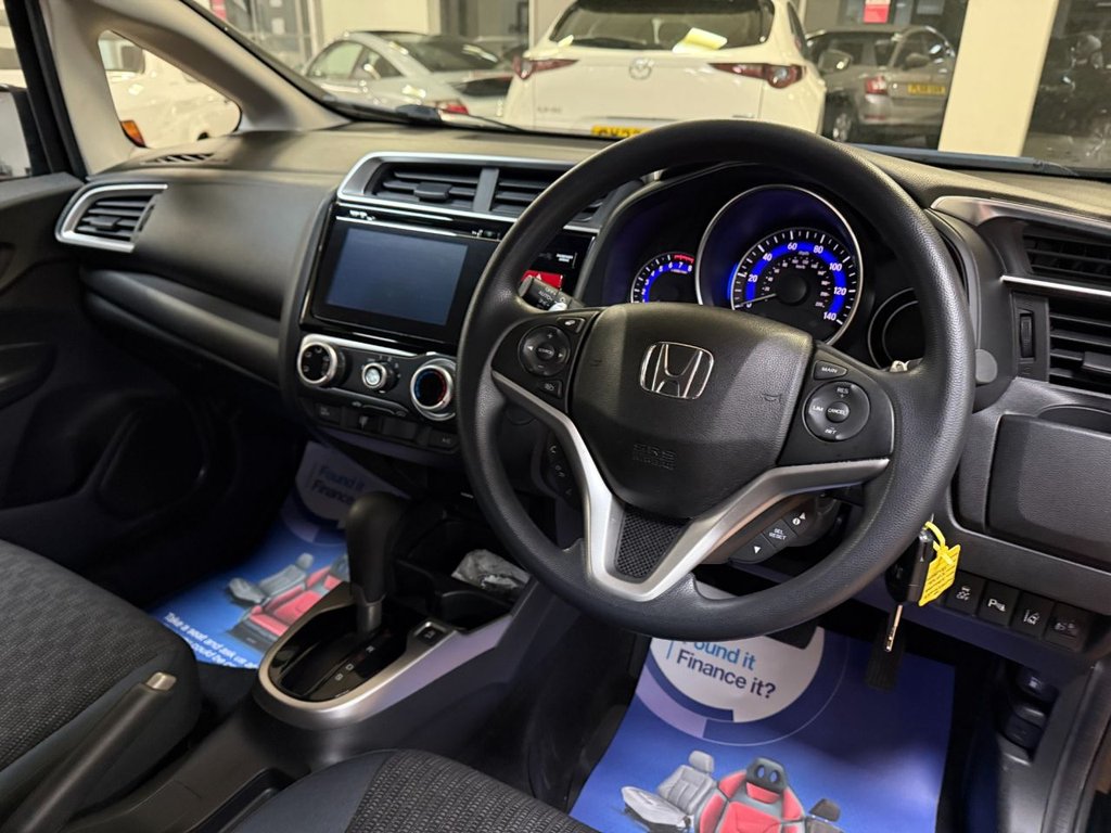 Used Honda Jazz 2016 for sale - 76855174: Photo 16