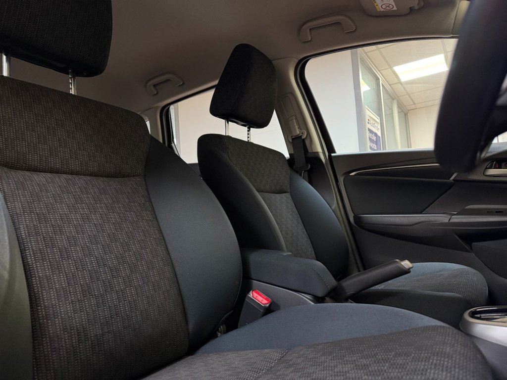 Used Honda Jazz 2016 for sale - 76855174: Photo 17