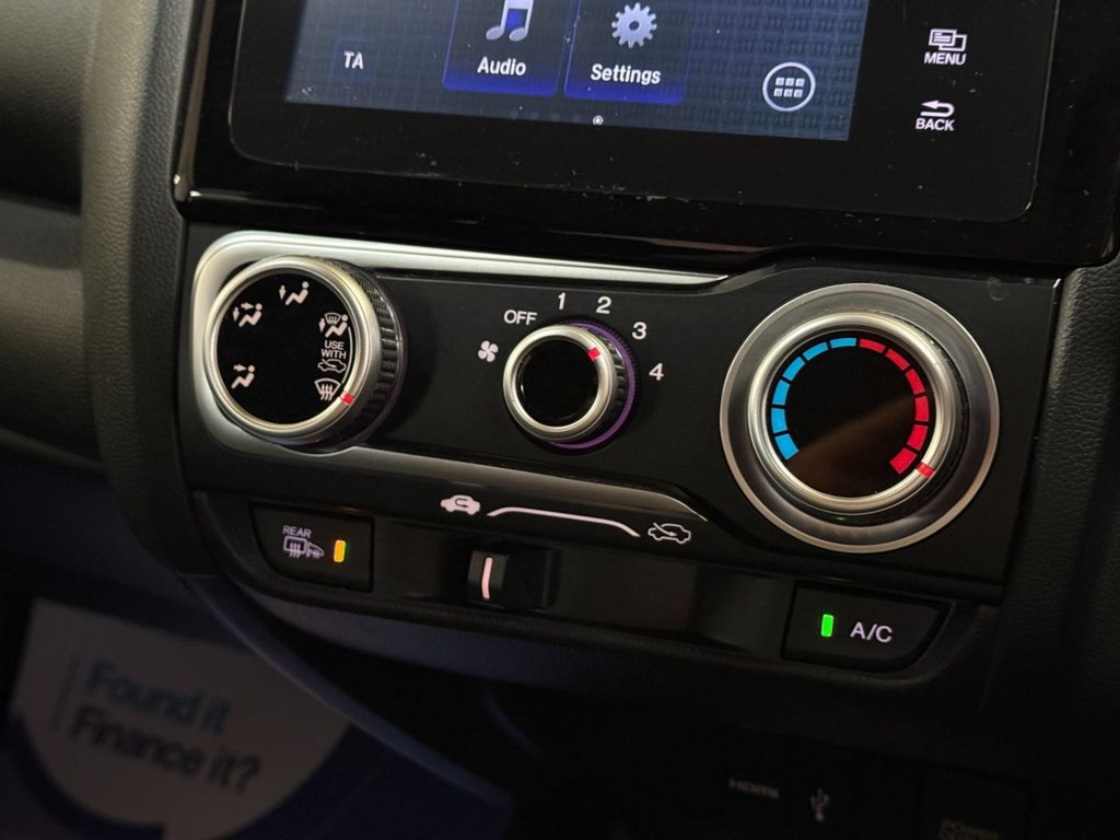 Used Honda Jazz 2016 for sale - 76855174: Photo 24