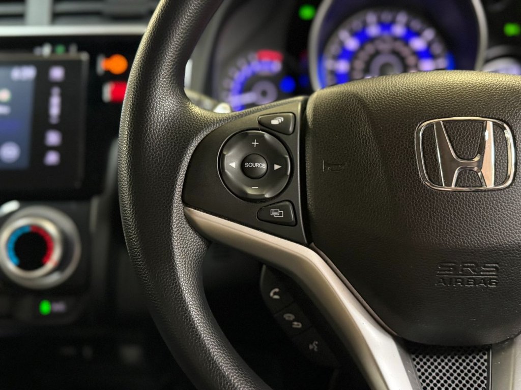 Used Honda Jazz 2016 for sale - 76855174: Photo 26