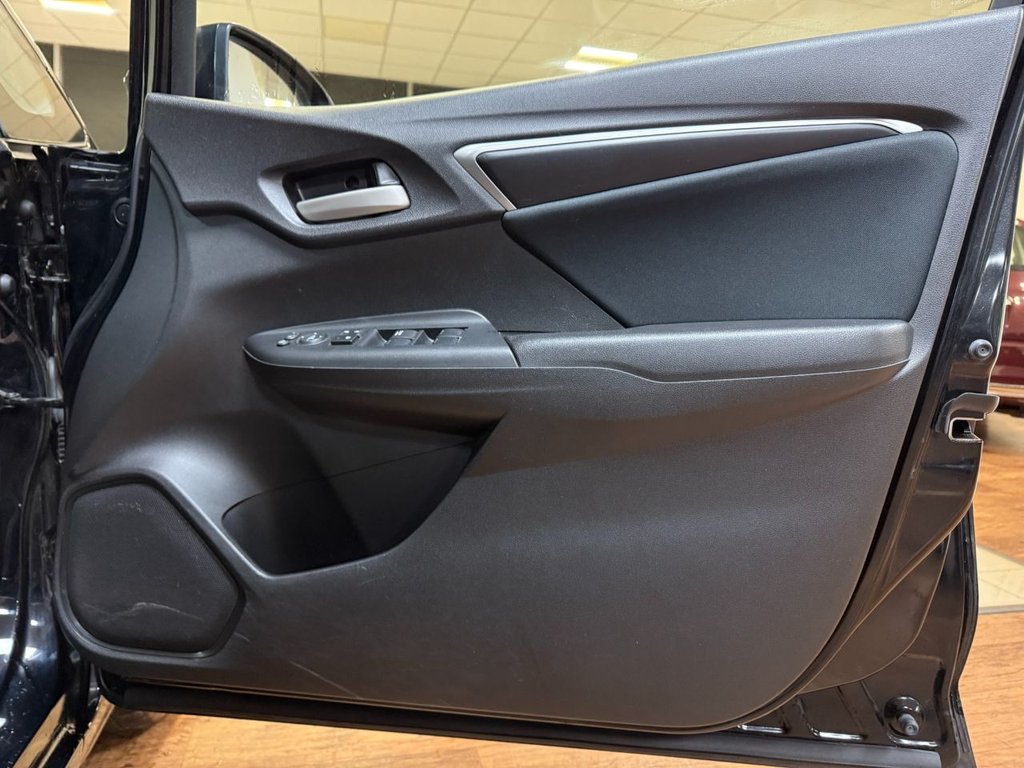 Used Honda Jazz 2016 for sale - 76855174: Photo 36