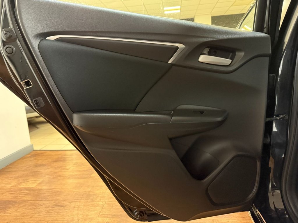 Used Honda Jazz 2016 for sale - 76855174: Photo 38