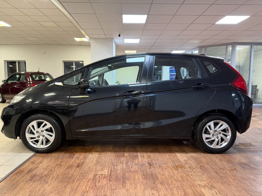Used Honda Jazz 2016 for sale - 76855174: Photo 9