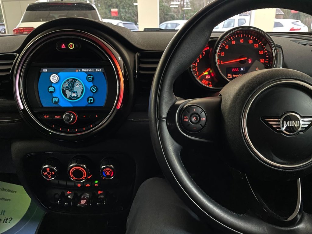 Used MINI Clubman 2018 for sale - 76985838: Photo 21