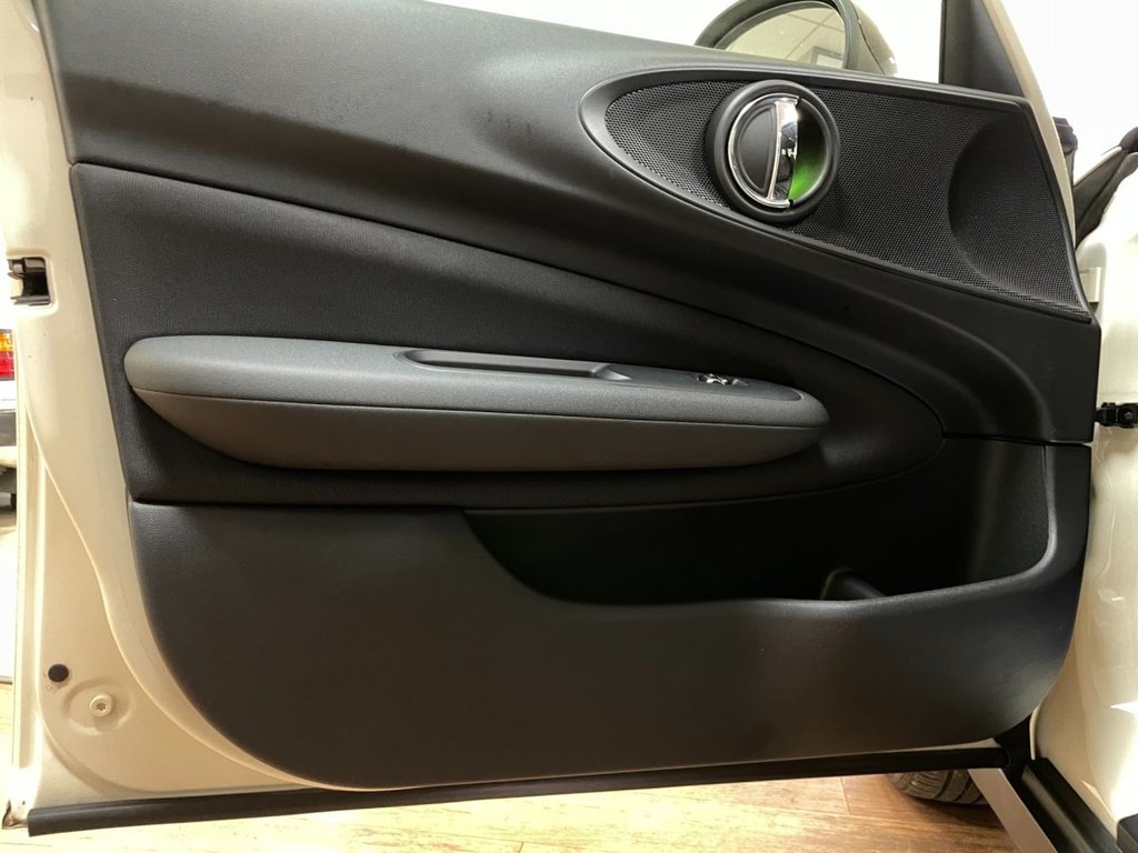 Used MINI Clubman 2018 for sale - 76985838: Photo 43