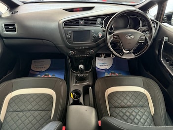 Used Kia Ceed 2018 for sale - 75358826: Photo