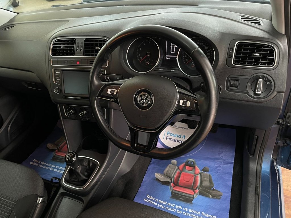 Used Volkswagen Polo 2015 for sale - 76454289: Photo 13