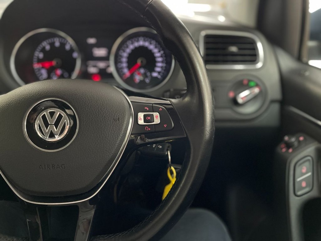 Used Volkswagen Polo 2015 for sale - 76454289: Photo 26