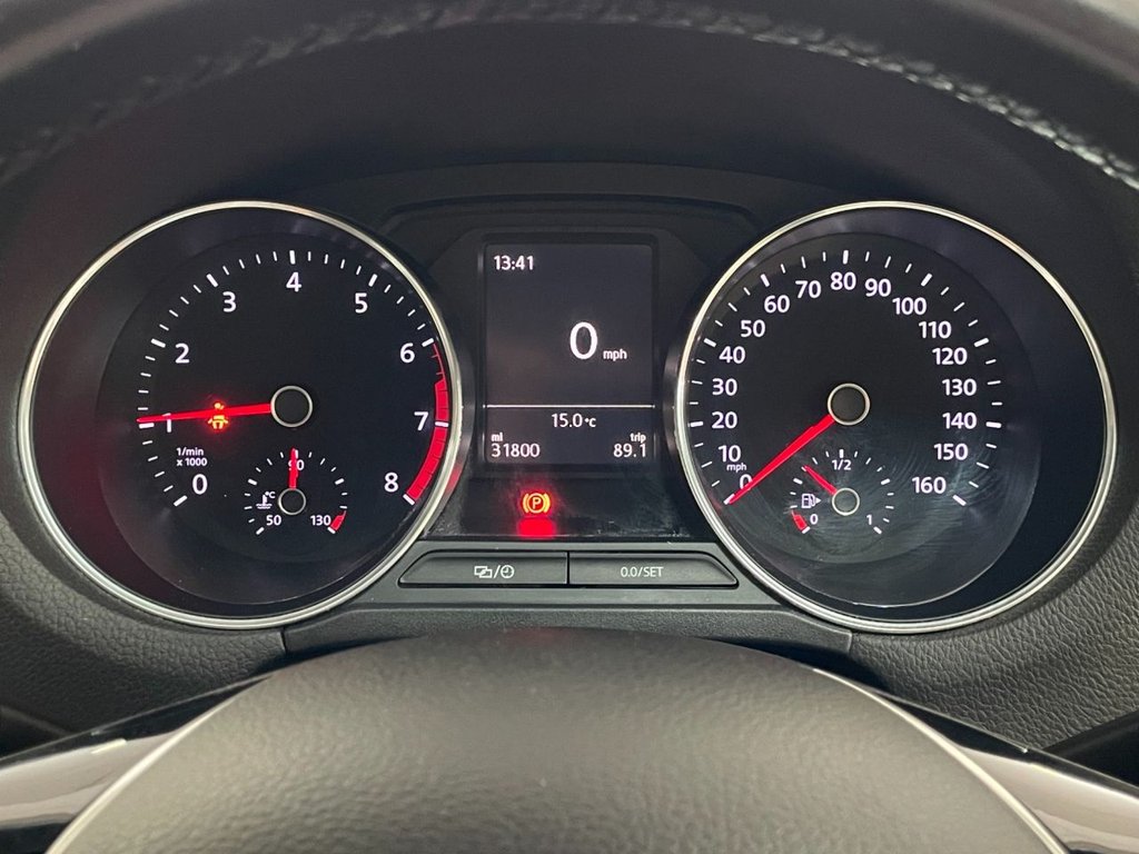 Used Volkswagen Polo 2015 for sale - 76454289: Photo 28