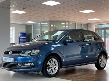 Used Volkswagen Polo 2015 for sale - 76454289: Photo