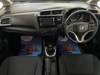 Used Honda Jazz 2018 for sale - 75521734: Photo