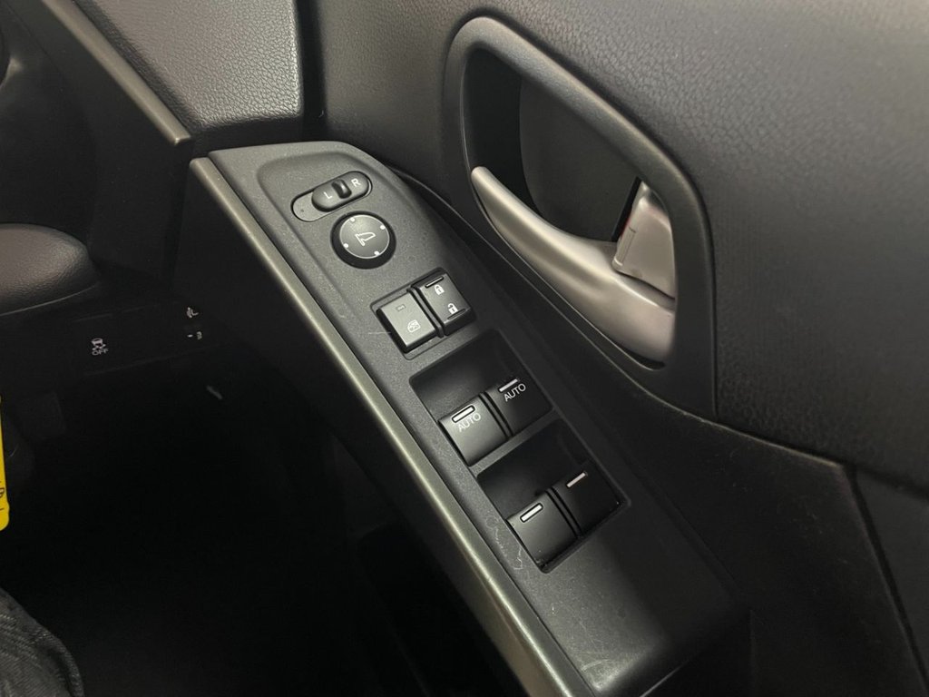 Vehicle 29