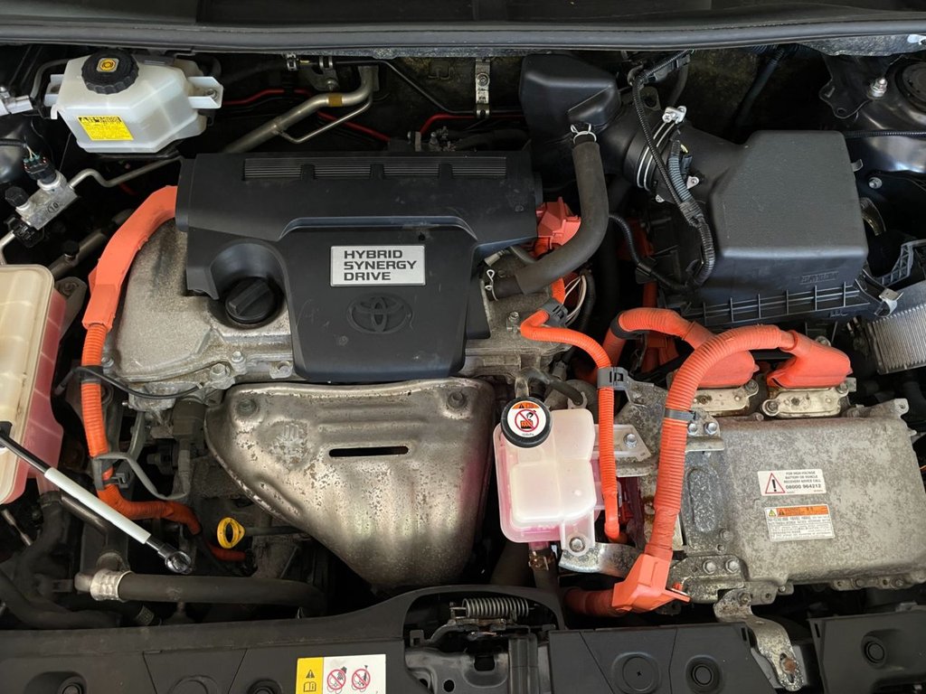 Used Toyota RAV4 2017 for sale - 76367697: Photo 42