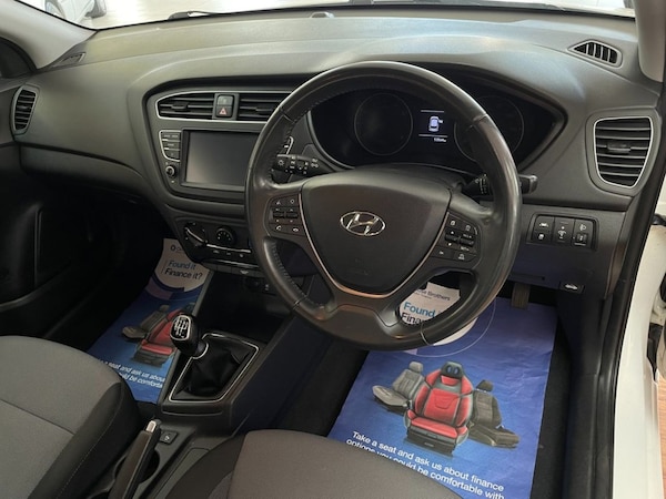 Used Hyundai i20 2019 for sale - 76118787: Photo 15