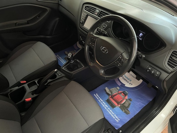 Used Hyundai i20 2019 for sale - 76118787: Photo 16