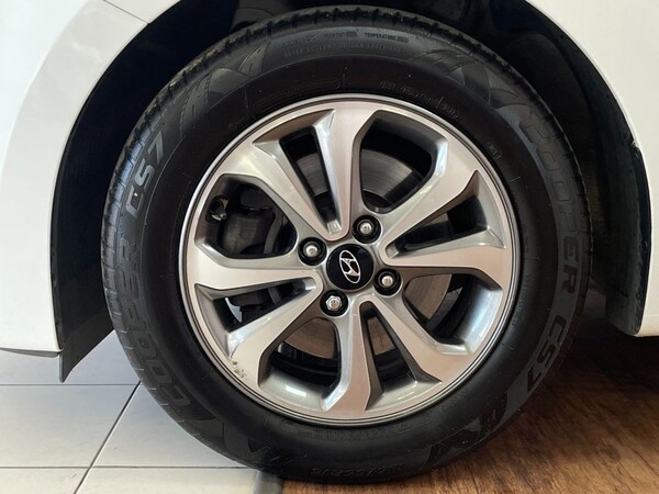 Used Hyundai i20 2019 for sale - 76118787: Photo 37