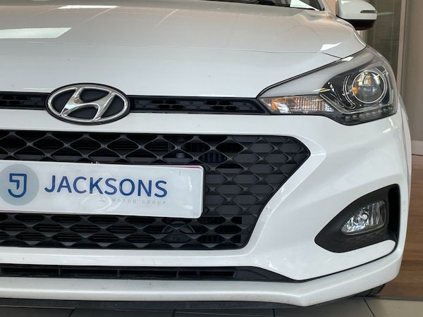 Used Hyundai i20 2019 for sale - 76118787: Photo 6