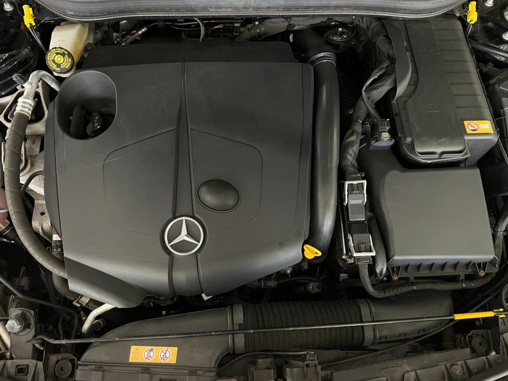 Used Mercedes-Benz CLA 2015 for sale - 76345977: Photo 41