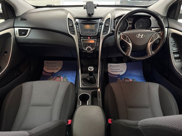 Used Hyundai i30 2014 for sale - 76241360: Photo 2
