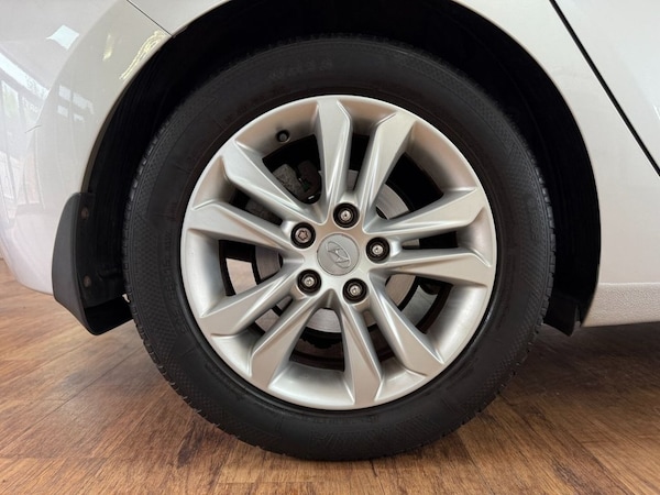 Used Hyundai i30 2014 for sale - 76241360: Photo 32