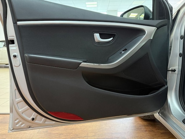 Used Hyundai i30 2014 for sale - 76241360: Photo 39