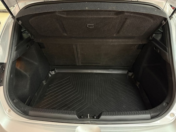 Used Hyundai i30 2014 for sale - 76241360: Photo 42