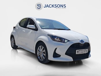 Used Toyota Yaris 2022 for sale - 78431210: Photo
