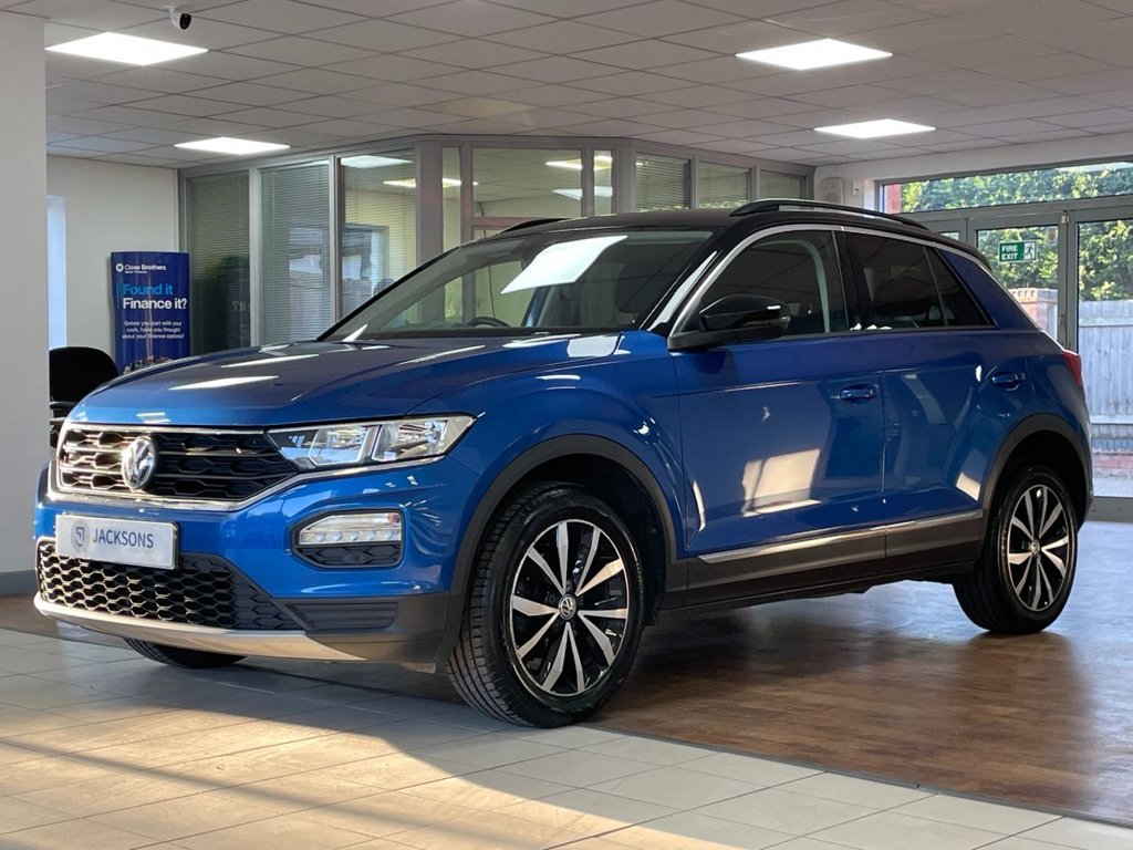 Used Volkswagen T-Roc 2019 for sale - 76655481: Photo 4