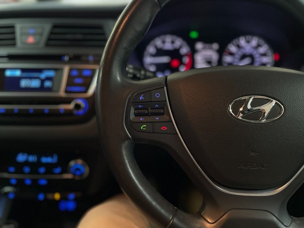 Used Hyundai i20 2015 for sale - 76973236: Photo 26