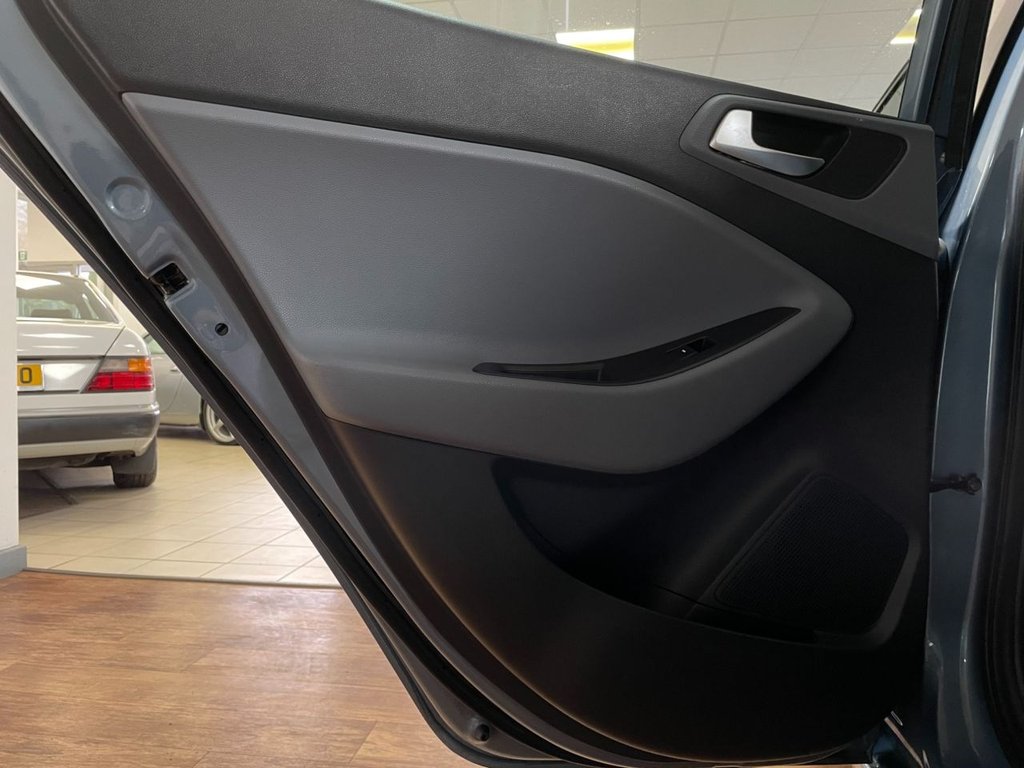 Used Hyundai i20 2015 for sale - 76973236: Photo 39