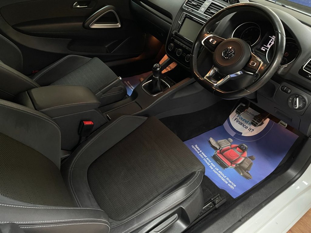 Used Volkswagen Scirocco 2016 for sale - 76973117: Photo 16