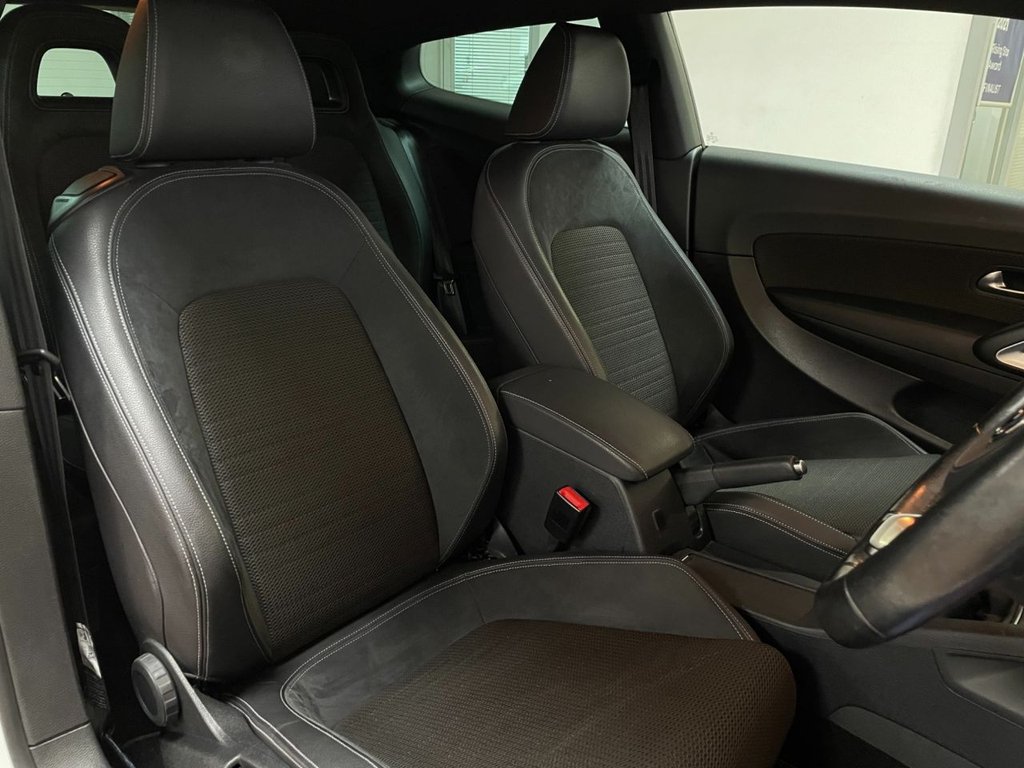 Used Volkswagen Scirocco 2016 for sale - 76973117: Photo 17