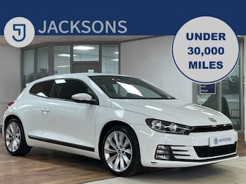 Used Volkswagen Scirocco 2016 for sale - 76973117: Photo