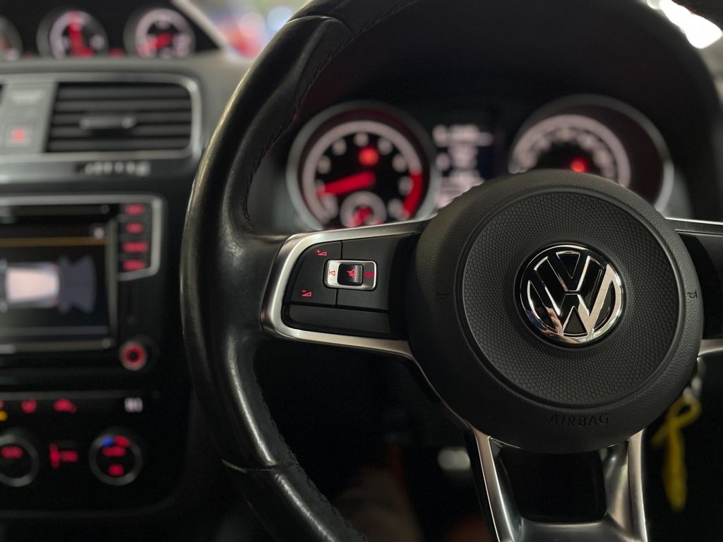 Used Volkswagen Scirocco 2016 for sale - 76973117: Photo 30