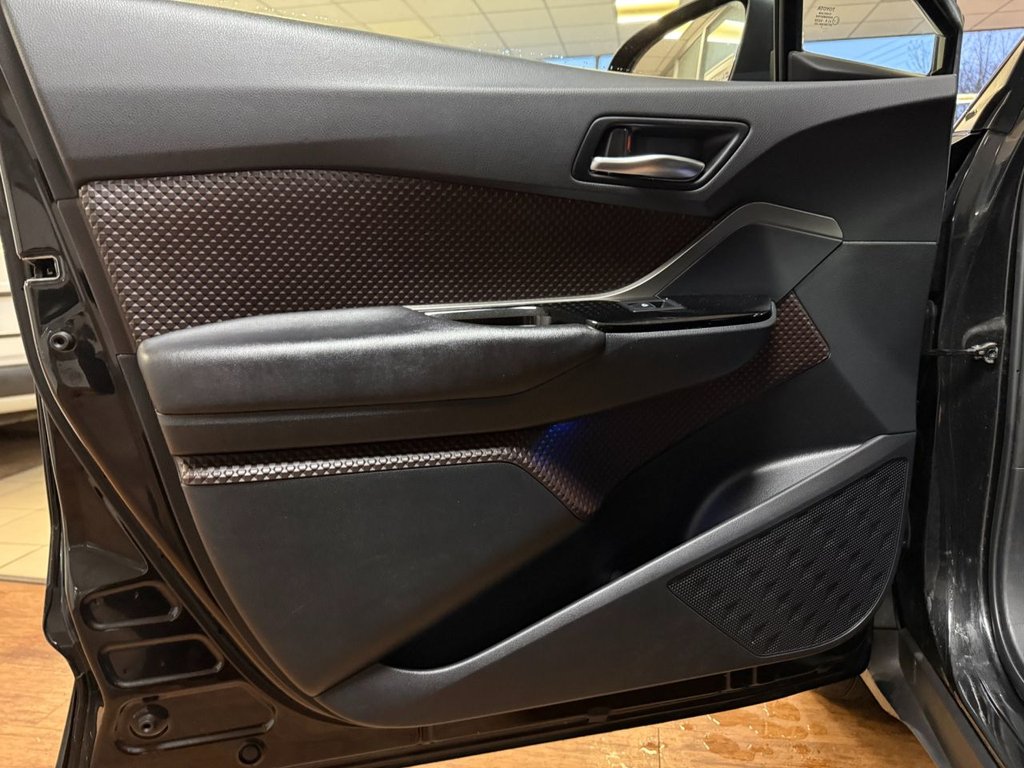 Used Toyota C-HR 2017 for sale - 77692780: Photo 37