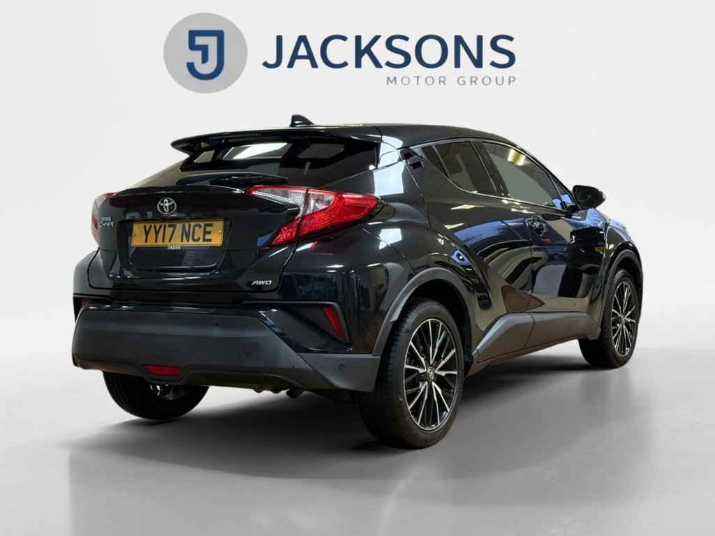 Used Toyota C-HR 2017 for sale - 77692780: Photo 9