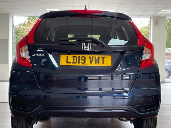 Used Honda Jazz 2019 for sale - 76241370: Photo 11