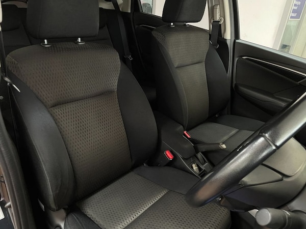 Used Honda Jazz 2019 for sale - 76241370: Photo 17