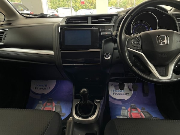 Used Honda Jazz 2019 for sale - 76241370: Photo 19